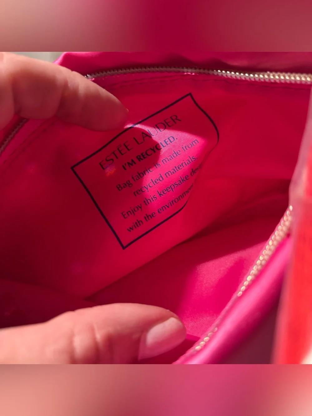 Estee Lauder Hot Pink Satin Pleated Cosmetic Pouch / Makeup Bag - NWT